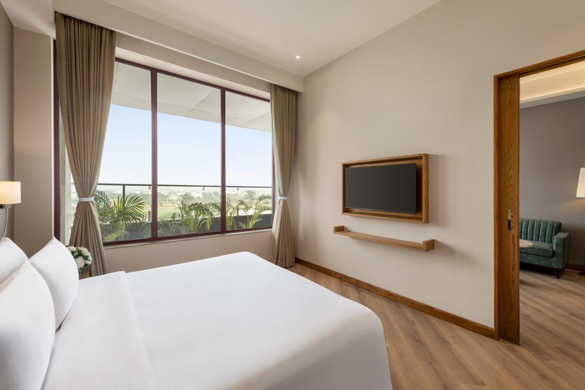 Ramada Encore By Wyndham Amritsar Airport Eksteriør bilde